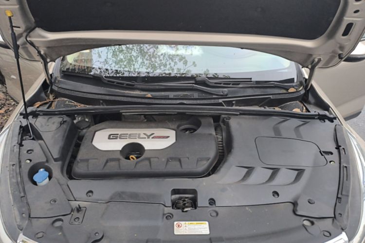 Used Geely Auto Emgrand GS 2016 Elegant Edition 1.8L Manual LingShang Model Engine Bay