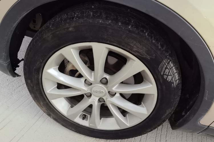 Used Geely Auto Emgrand GS 2016 Elegant Edition 1.3T Manual LingShang Model Exterior 2