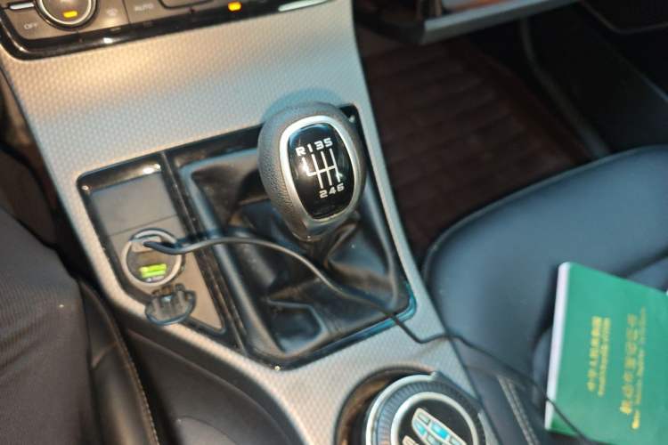 Used Geely Auto Emgrand GS 2016 Sport Edition 1.3T Manual LingShang Model Gear Lever
