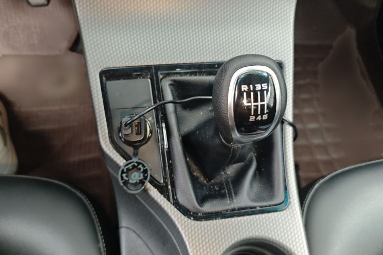 Used Geely Auto Emgrand GS 2016 Sport Edition 1.3T Manual LingShang Model Gear Lever