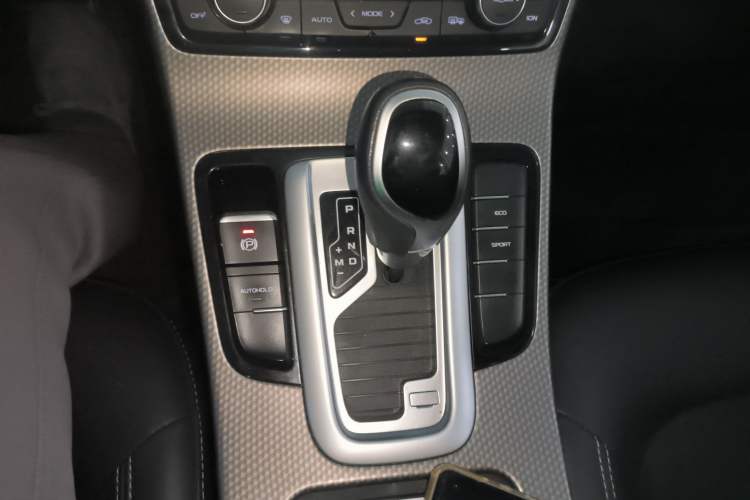 Used Geely Auto Emgrand GS 2016 Sport Edition 1.8L Automatic LingShang Model Gear Lever