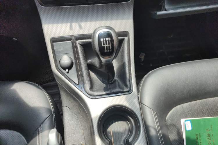 Used Geely Auto Emgrand GS 2016 Elegant Edition 1.8L Manual LingShang Model Gear Lever