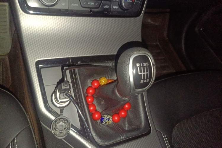 Used Geely Auto Emgrand GS 2016 Sports Edition 1.8L Manual LingShang Model Gear Lever