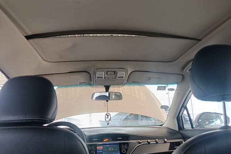 Used Geely Auto Emgrand GS 2016 Sports Edition 1.8L Manual LingShang Model Headliner