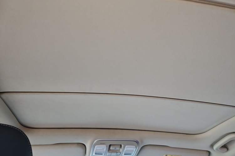 Used Geely Auto Emgrand GS 2016 Sport Edition 1.3T Manual LingShang Model Headliner