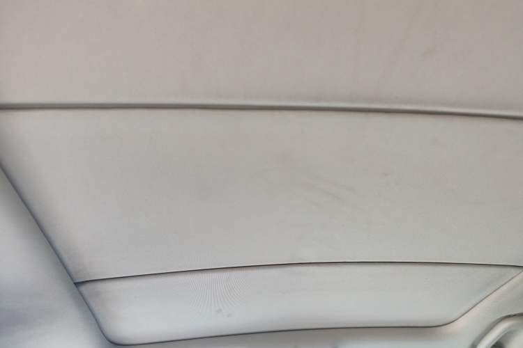 Used Geely Auto Emgrand GS 2016 Elegant Edition 1.3T Automatic LingShang Model Headliner
