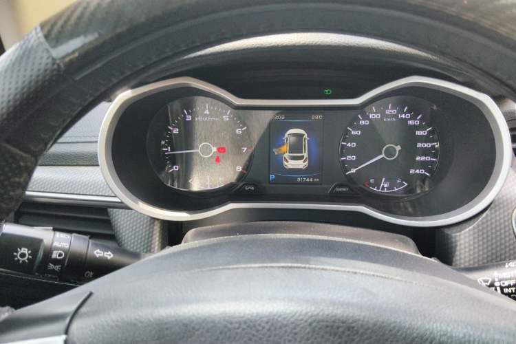 Used Geely Auto Emgrand GS 2016 Sport Edition 1.3T Automatic ZhenShang Model Instrument Cluster