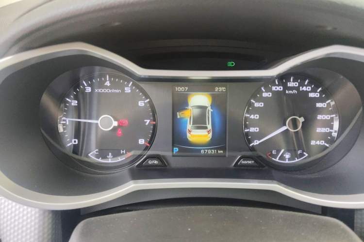 Used Geely Auto Emgrand GS 2016 Elegant Edition 1.3T Automatic ZhenShang Model Instrument Cluster