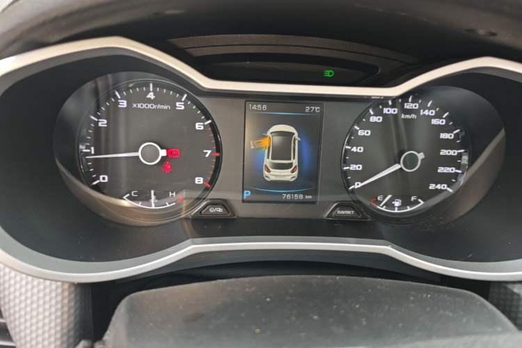 Used Geely Auto Emgrand GS 2016 Elegant Edition 1.3T Automatic ZhenShang Model Instrument Cluster