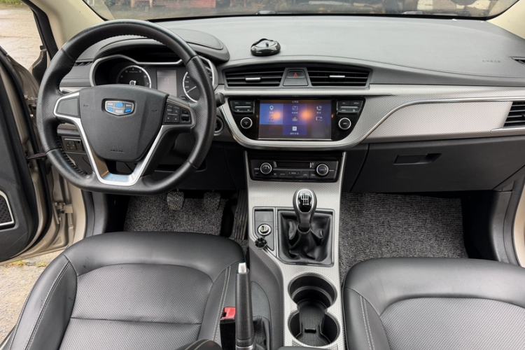 Used Geely Auto Emgrand GS 2016 Elegant Edition 1.3T Manual LingShang Model Interior 6