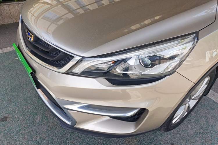Used Geely Auto Emgrand GS 2016 Sport Edition 1.3T Automatic LingShang Model Left Front Headlight