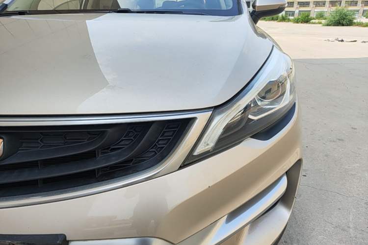 Used Geely Auto Emgrand GS 2016 Sport Edition 1.8L Automatic LingShang Model Left Front Headlight