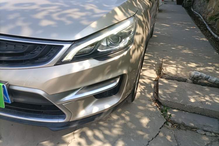 Used Geely Auto Emgrand GS 2016 Sport Edition 1.3T Manual LingShang Model Left Front Headlight