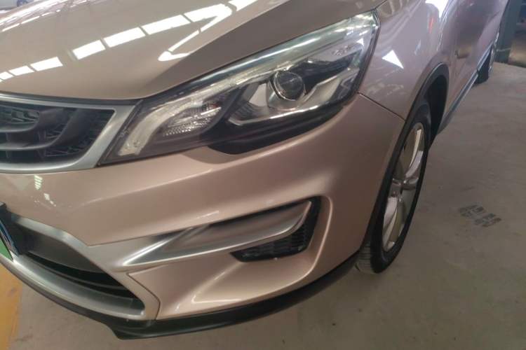Used Geely Auto Emgrand GS 2016 Sport Edition 1.8L Automatic LingShang Model Left Front Headlight