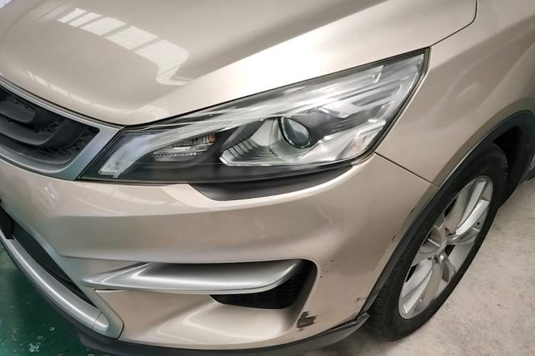 Used Geely Auto Emgrand GS 2016 Sport Edition 1.3T Automatic LingShang Model Left Front Headlight