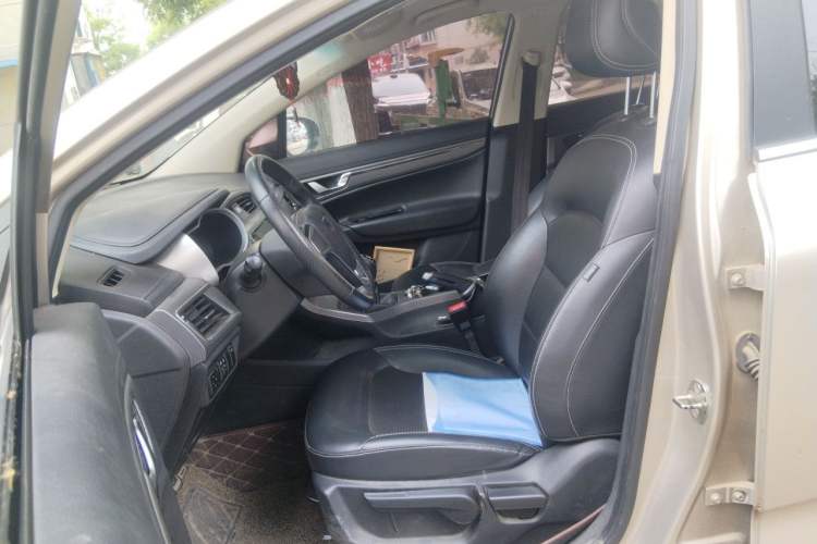 Used Geely Auto Emgrand GS 2016 Sport Edition 1.3T Manual LingShang Model Left Front Seat