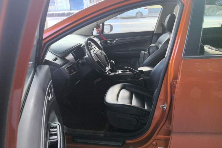 Used Geely Auto Emgrand GS 2016 Sports Edition 1.8L Manual LingShang Model Left Front Seat