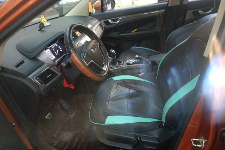 Used Geely Auto Emgrand GS 2016 Sport Edition 1.3T Manual LingShang Model Left Front Seat