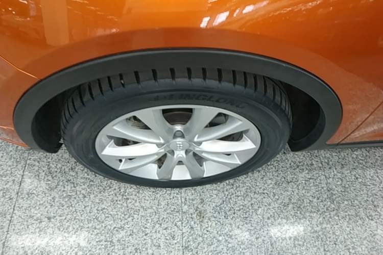 Used Geely Auto Emgrand GS 2016 Elegant Edition 1.8L Automatic LingShang Model Left Front Wheel Hub