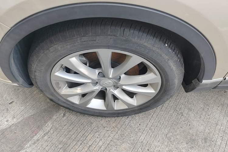 Used Geely Auto Emgrand GS 2016 Elegant Edition 1.8L Manual LingShang Model Left Front Wheel Hub