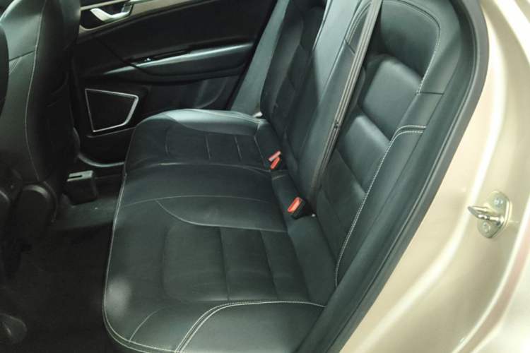 Used Geely Auto Emgrand GS 2016 Sport Edition 1.3T Automatic LingShang Model Left Rear Seat