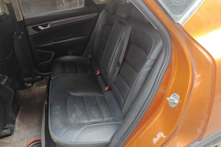 Used Geely Auto Emgrand GS 2016 Elegant Edition 1.3T Manual LingShang Model Left Rear Seat