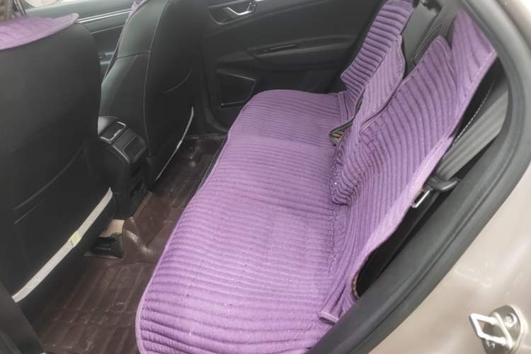 Used Geely Auto Emgrand GS 2016 Sport Edition 1.3T Automatic LingShang Model Left Rear Seat