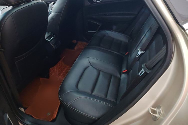 Used Geely Auto Emgrand GS 2016 Elegant Edition 1.3T Automatic LingShang Model Left Rear Seat