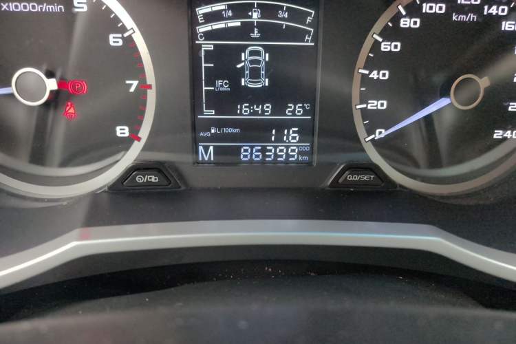 Used Geely Auto Emgrand GS 2016 Elegant Edition 1.8L Manual LingShang Model Odometer Close Up