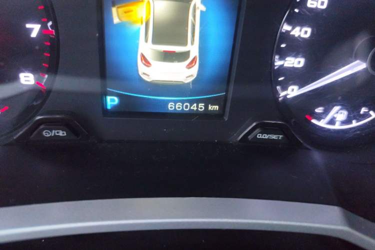 Used Geely Auto Emgrand GS 2016 Sport Edition 1.3T Automatic LingShang Model Odometer Close Up