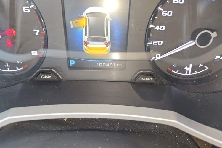 Used Geely Auto Emgrand GS 2016 Sport Edition 1.3T Automatic LingShang Model Odometer Close Up