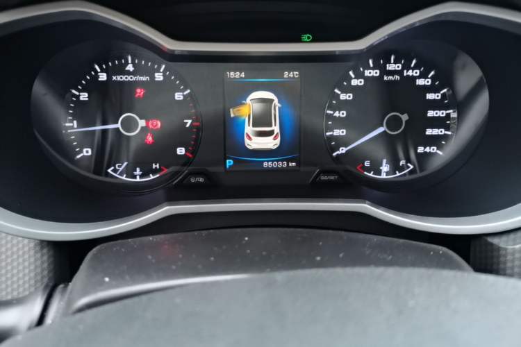 Used Geely Auto Emgrand GS 2016 Elegant Edition 1.3T Automatic ZhenShang Model Odometer Close Up