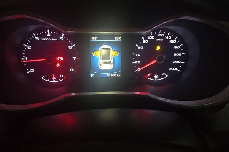 Used Geely Auto Emgrand GS 2016 Sport Edition 1.3T Automatic LingShang Model Odometer Close Up