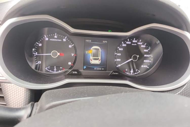 Used Geely Auto Emgrand GS 2016 Elegant Edition 1.3T Automatic LingShang Model Odometer Close Up