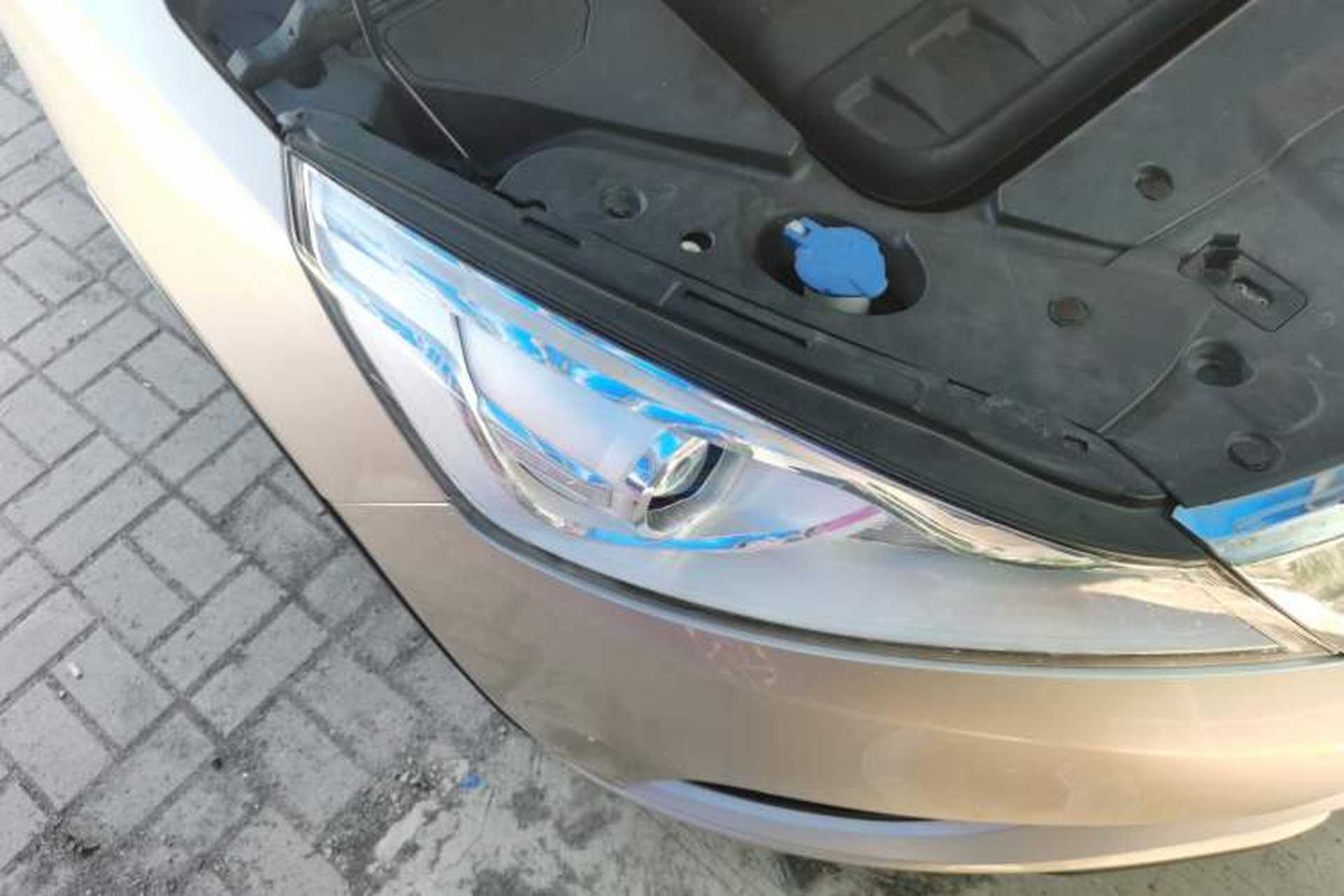 Used Geely Auto Emgrand GS 2016 Sport Edition 1.3T Automatic LingShang Model Right Front Headlight