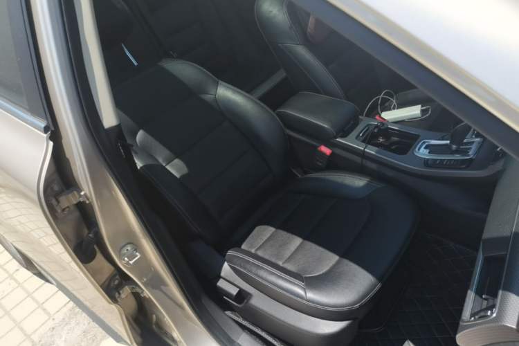 Used Geely Auto Emgrand GS 2016 Sport Edition 1.3T Automatic LingShang Model Right Front Seat