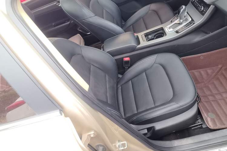 Used Geely Auto Emgrand GS 2016 Sport Edition 1.3T Automatic LingShang Model Right Front Seat