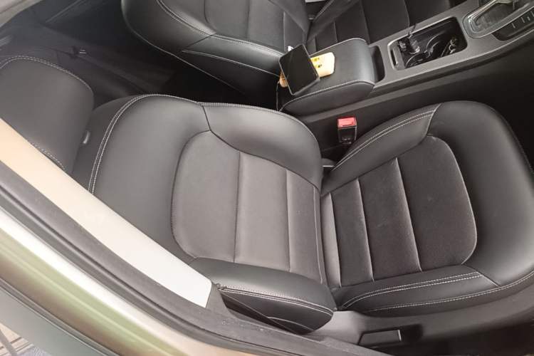 Used Geely Auto Emgrand GS 2016 Sport Edition 1.3T Automatic LingShang Model Right Front Seat