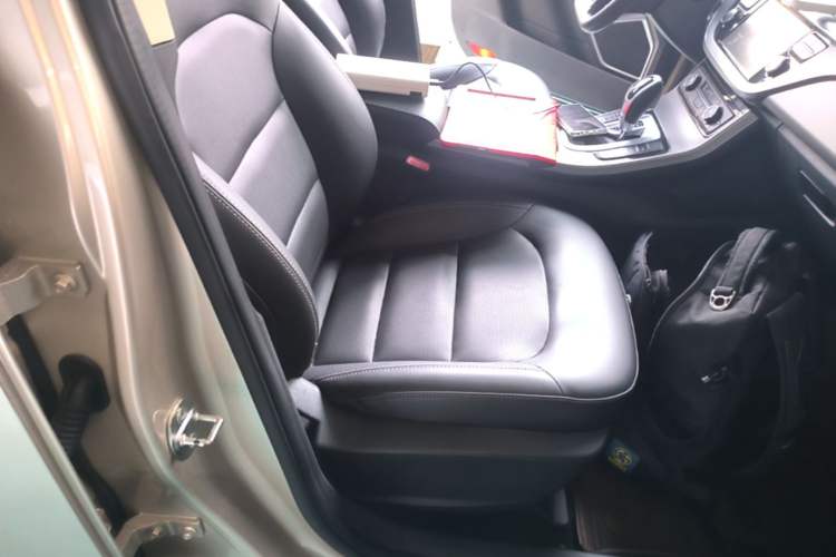 Used Geely Auto Emgrand GS 2016 Sport Edition 1.8L Automatic LingShang Model Right Front Seat