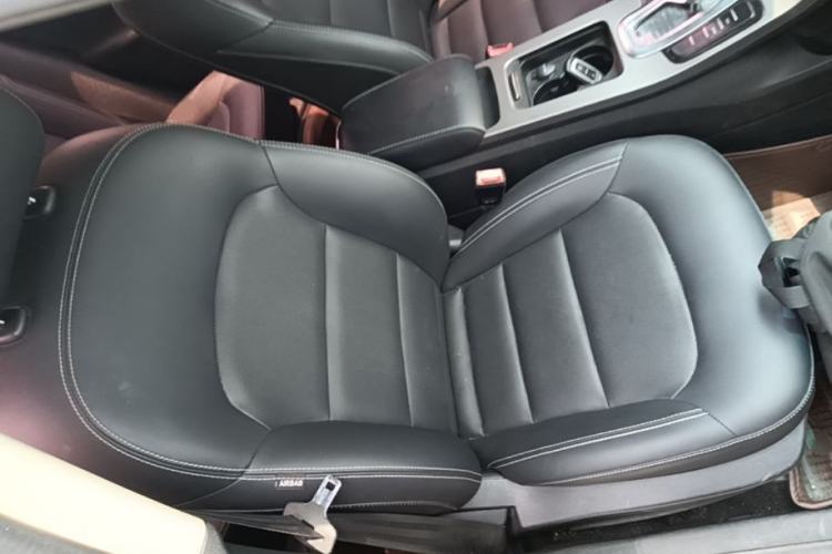 Used Geely Auto Emgrand GS 2016 Sport Edition 1.3T Automatic LingShang Model Right Front Seat