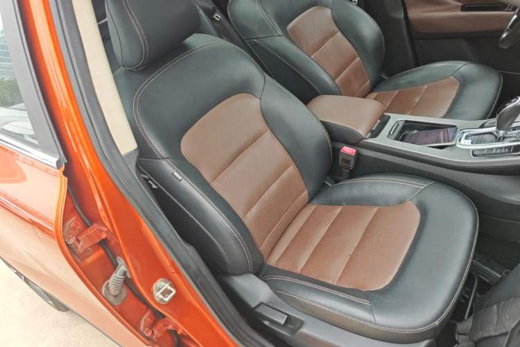 Used Geely Auto Emgrand GS 2016 Elegant Edition 1.3T Automatic ZhenShang Model Right Front Seat