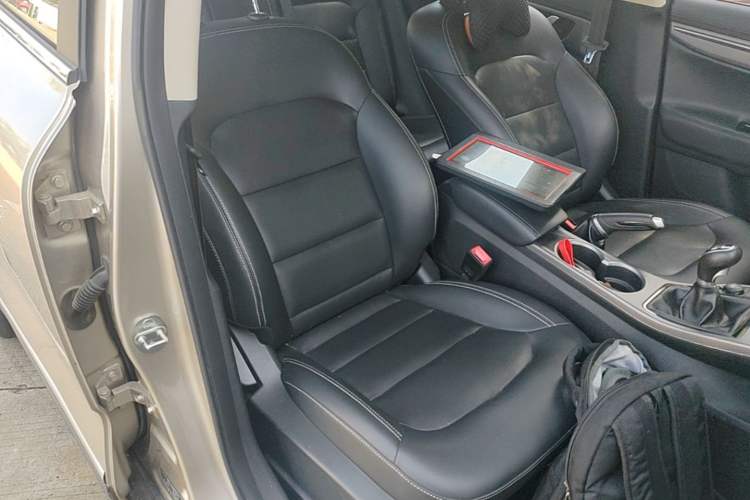 Used Geely Auto Emgrand GS 2016 Elegant Edition 1.8L Manual LingShang Model Right Front Seat