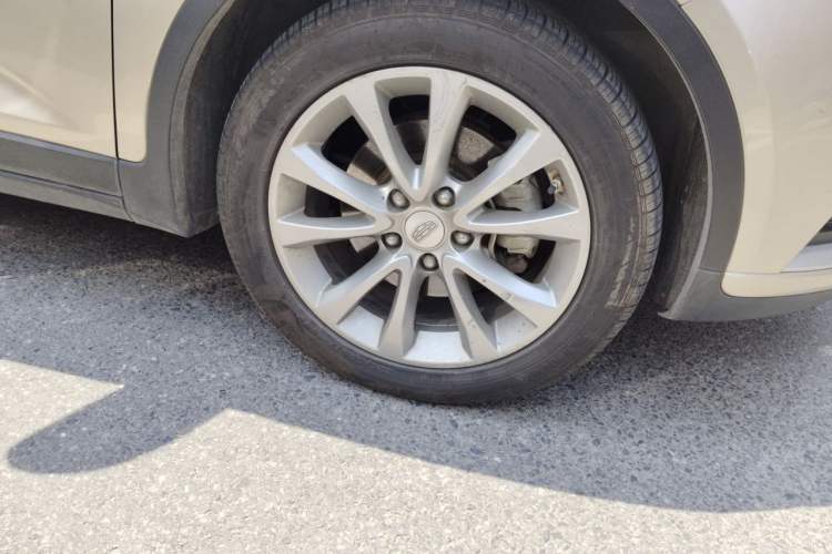 Used Geely Auto Emgrand GS 2016 Elegant Edition 1.3T Automatic LingShang Model Right Front Wheel Hub