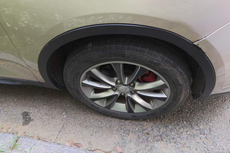 Used Geely Auto Emgrand GS 2016 Sport Edition 1.8L Automatic LingShang Model Right Front Wheel Hub