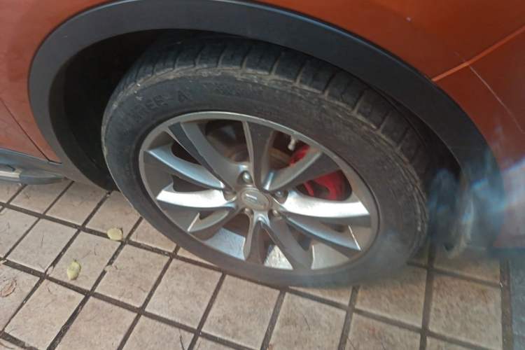 Used Geely Auto Emgrand GS 2016 Sport Edition 1.3T Manual LingShang Model Right Front Wheel Hub