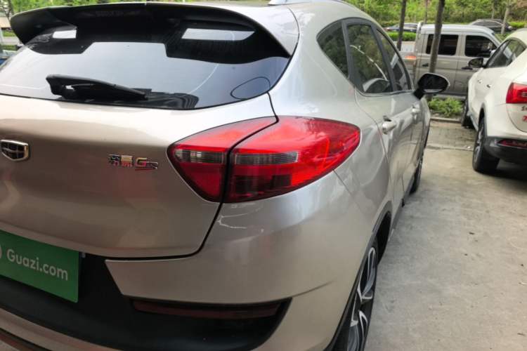 Used Geely Auto Emgrand GS 2016 Sport Edition 1.3T Automatic ZhenShang Model Right Rear Taillight