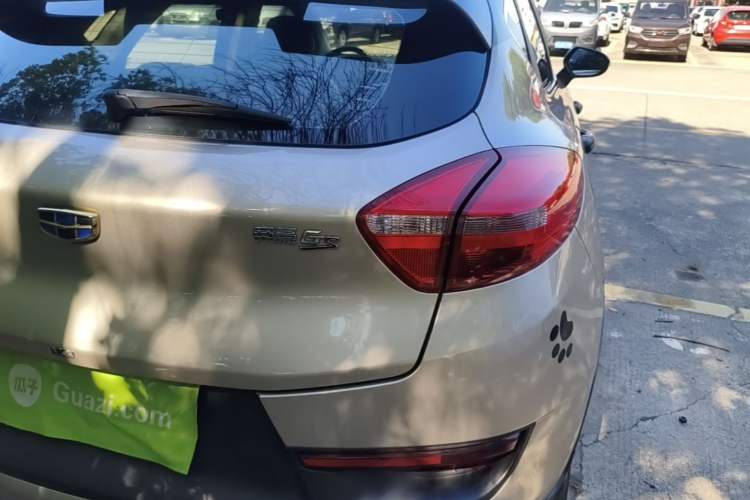 Used Geely Auto Emgrand GS 2016 Sport Edition 1.3T Automatic ZhenShang Model Right Rear Taillight