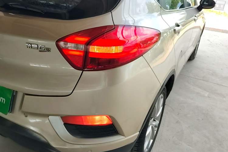 Used Geely Auto Emgrand GS 2016 Elegant Edition 1.3T Manual LingShang Model Right Rear Taillight