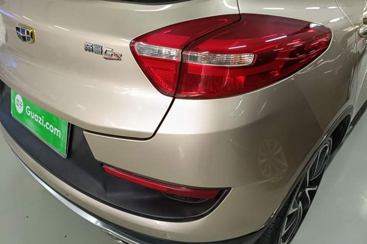 Used Geely Auto Emgrand GS 2016 Sport Edition 1.3T Automatic ZhenShang Model Right Rear Taillight