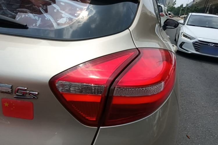 Used Geely Auto Emgrand GS 2016 Sport Edition 1.3T Automatic LingShang Model Right Rear Taillight